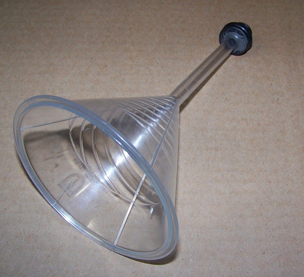 Click image for larger version

Name:	servo-assist-brake-bleed-flush-funnel-tool-4.jpg
Views:	1
Size:	91.1 KB
ID:	5698