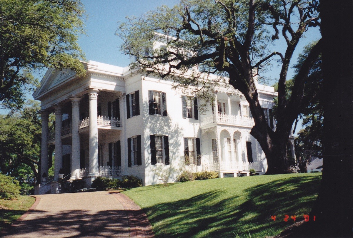Click image for larger version  Name:	Natchez 2001 (1).jpg Views:	1 Size:	370.7 KB ID:	9112
