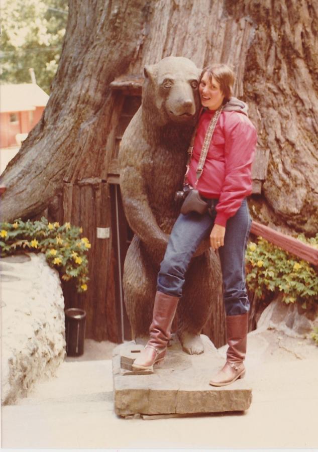 Click image for larger version

Name:	(California) Debbie  &amp; Bear 1980.jpg
Views:	1
Size:	78.5 KB
ID:	10256