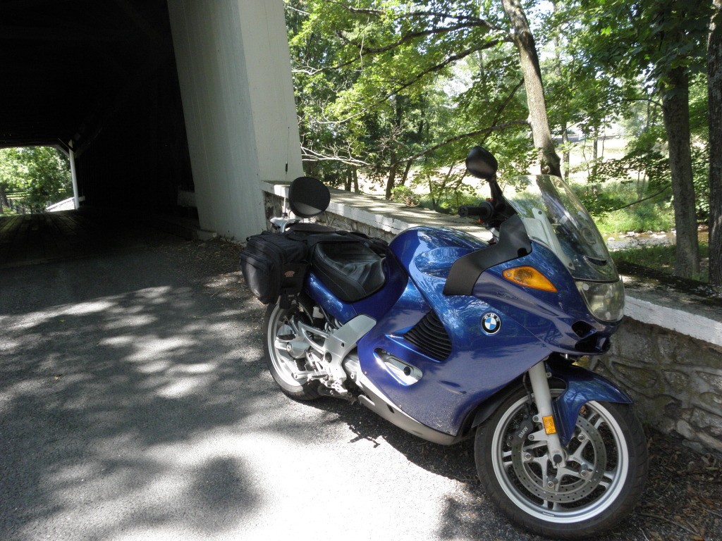 Click image for larger version

Name:	K1200RS_zpsea459446.jpg
Views:	1
Size:	276.9 KB
ID:	10580