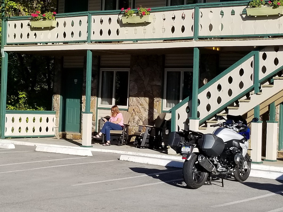 Click image for larger version  Name:	Edelweiss Inn (2).jpg Views:	1 Size:	330.7 KB ID:	13125