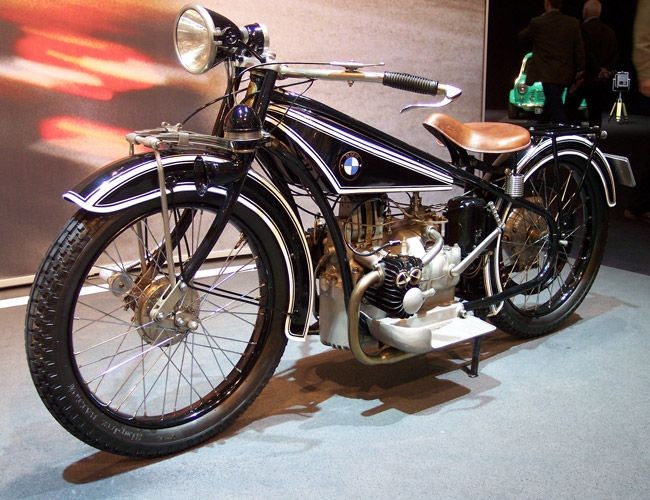 Click image for larger version

Name:	BMW-R32-Gear-Patrol.jpg?resize=768:*.jpg
Views:	1
Size:	111.1 KB
ID:	25700