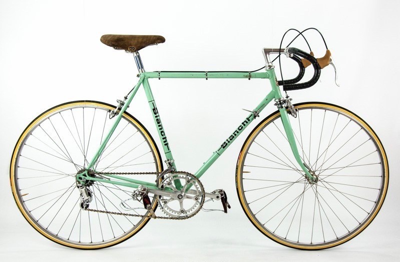 Click image for larger version  Name:	Bianchi Green.jpg Views:	1 Size:	92.0 KB ID:	36796
