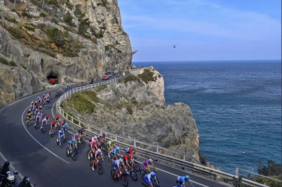 Click image for larger version

Name:	SanRemo.png
Views:	1
Size:	995.6 KB
ID:	37106