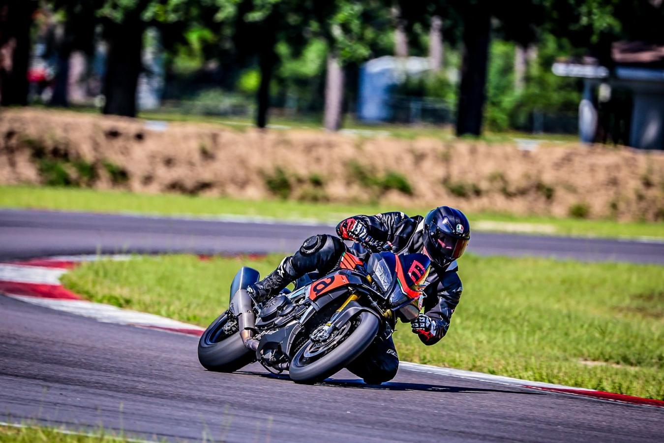 Click image for larger version  Name:	0Q9A4529Canon_EOS_R347.jpg Views:	1 Size:	151.0 KB ID:	52151