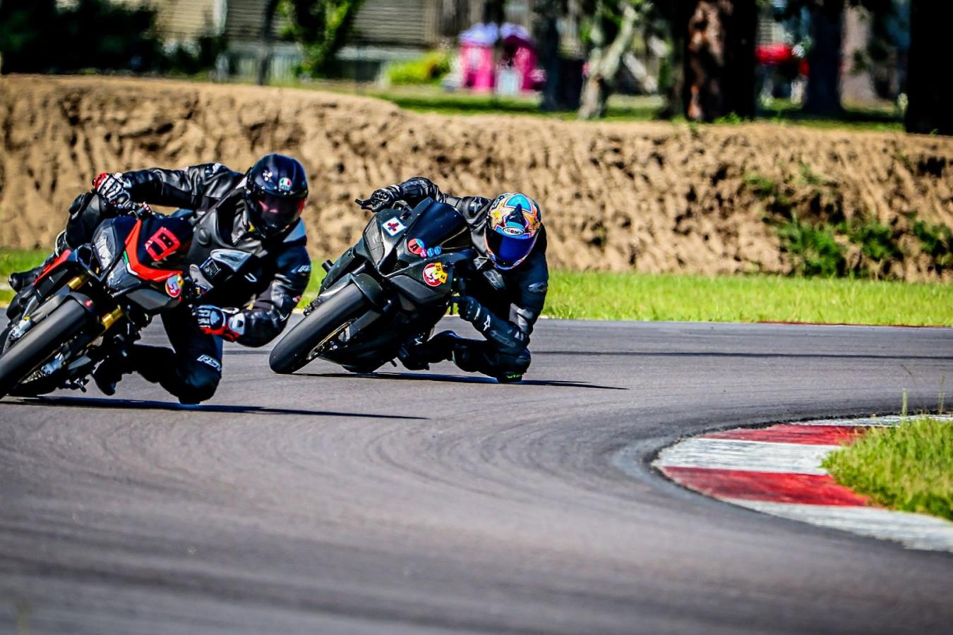 Click image for larger version  Name:	0Q9A4590Canon_EOS_R332.jpg Views:	1 Size:	166.2 KB ID:	52152