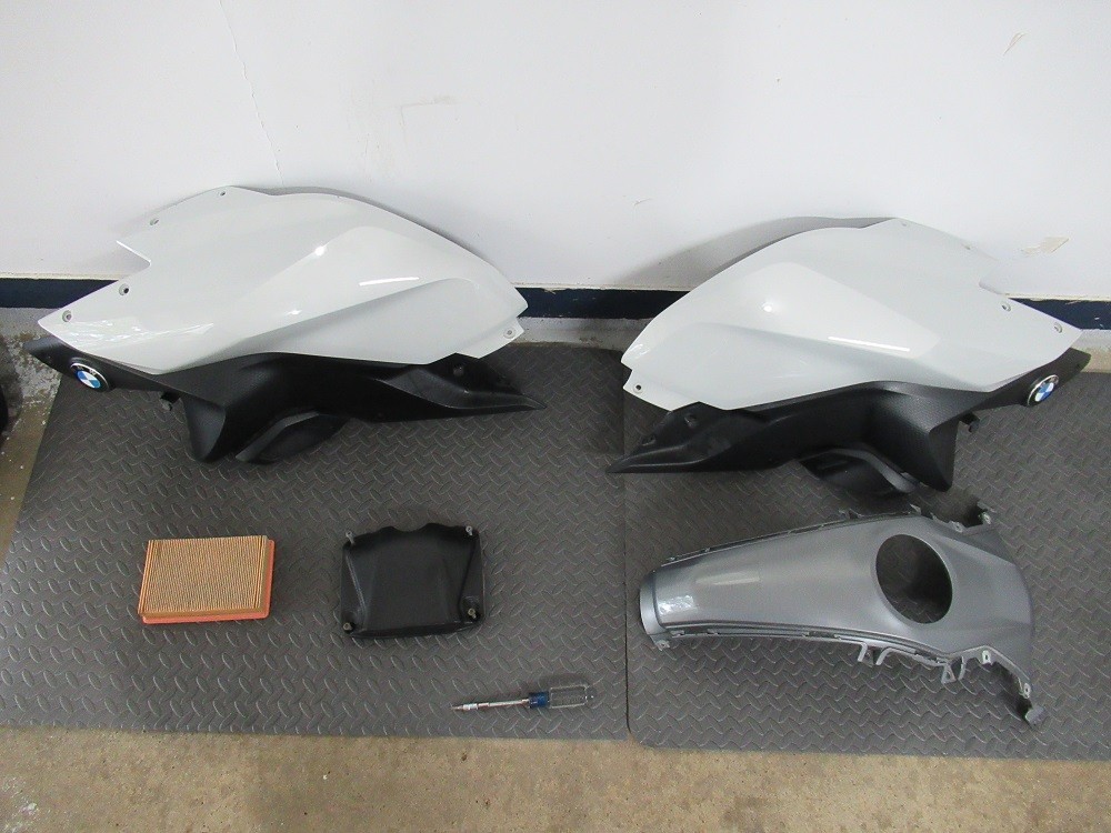 Click image for larger version  Name:	Air Filter Change Oct 2020 (6).JPG Views:	1 Size:	168.5 KB ID:	54978
