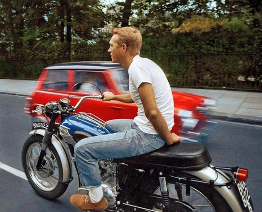 Click image for larger version

Name:	Steve McQueen in London.jpg
Views:	1
Size:	85.4 KB
ID:	56203