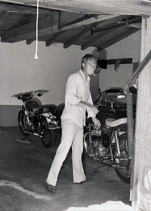 Click image for larger version

Name:	McQueen.jpg
Views:	1
Size:	83.9 KB
ID:	57767