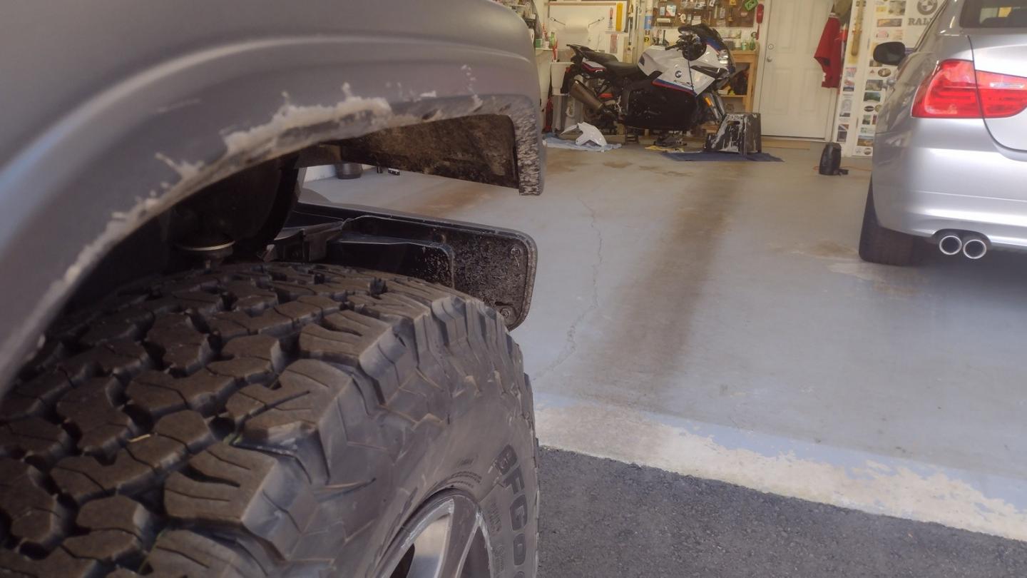 Click image for larger version

Name:	1-Tires.jpg
Views:	1
Size:	102.6 KB
ID:	62045