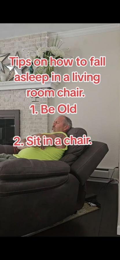 Click image for larger version

Name:	sit in a chair.jpg
Views:	1
Size:	39.2 KB
ID:	62102
