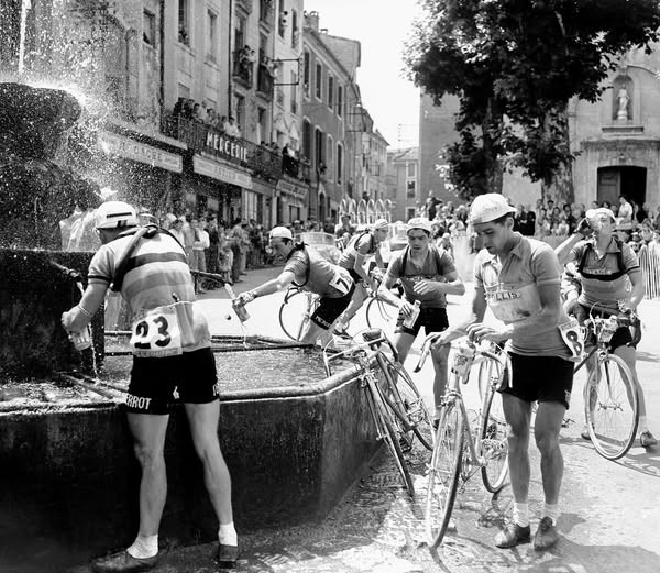 Click image for larger version

Name:	race h2o.jpg
Views:	1
Size:	115.8 KB
ID:	62700