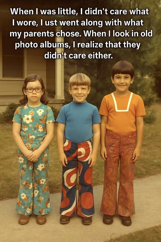 Click image for larger version

Name:	little clothes.jpg
Views:	1
Size:	104.2 KB
ID:	65799