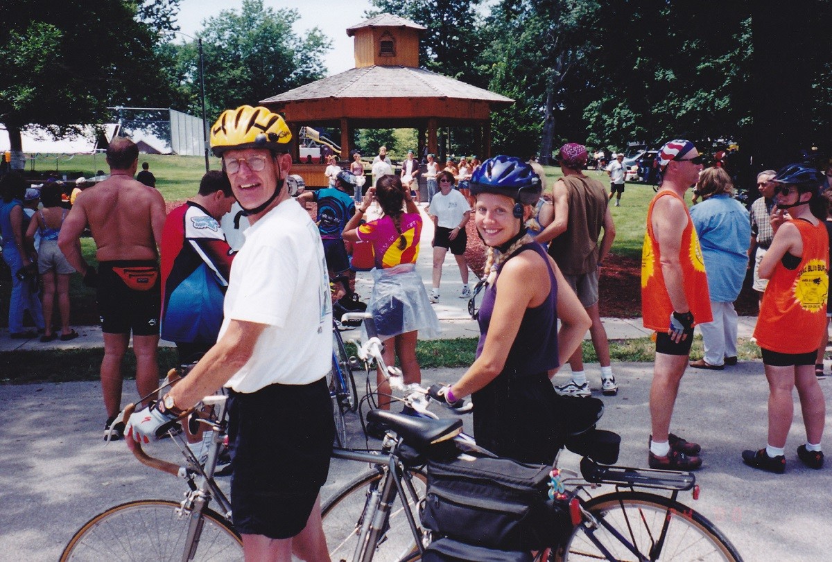 Click image for larger version

Name:	Allison and Bill.jpg
Views:	1
Size:	339.6 KB
ID:	67781