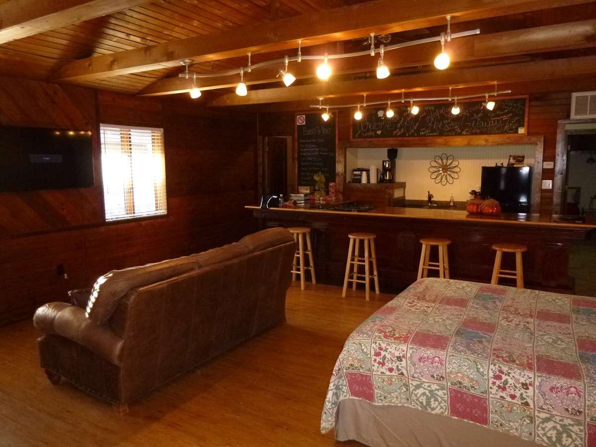 Click image for larger version

Name:	Jasper Getaway (4).JPG
Views:	1
Size:	275.1 KB
ID:	70028