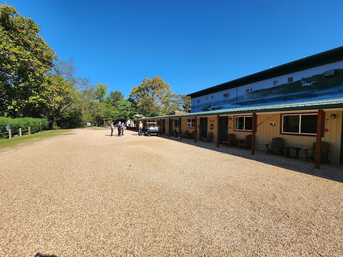 Click image for larger version  Name:	Cotter Trout Lodge back.jpg Views:	1 Size:	378.1 KB ID:	70696